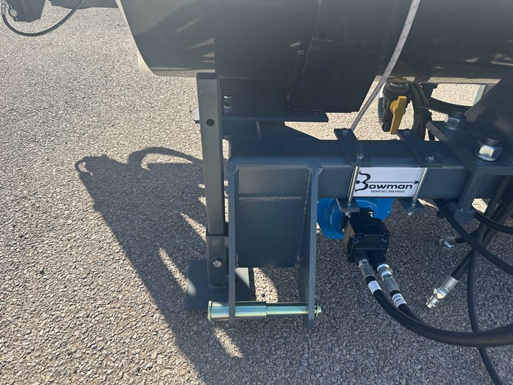#32796-•-**unused-bowman-agmate-41'-300-gallon-3pt-sprayer-image-13