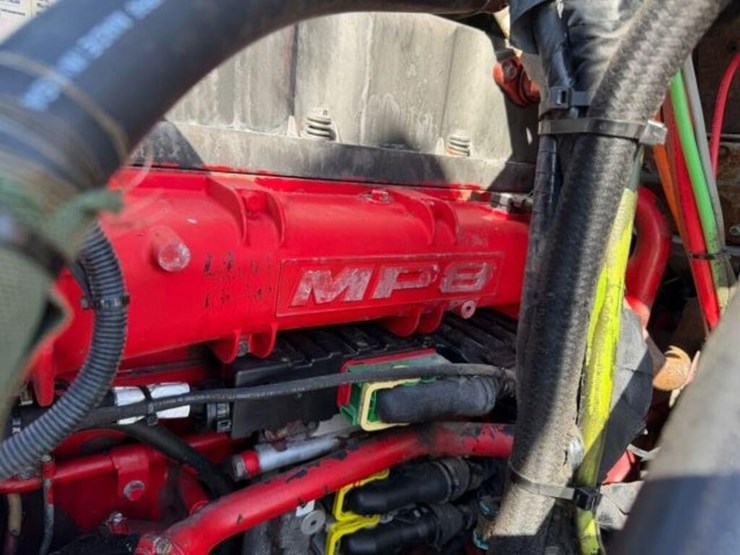 2009-mack-granite-gu813-image-55