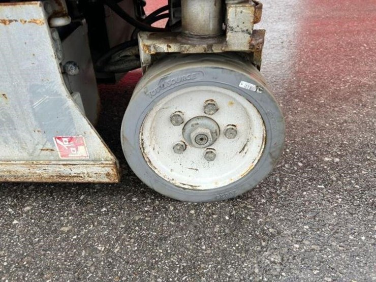 2009-skyjack-sjiii3219-image-24