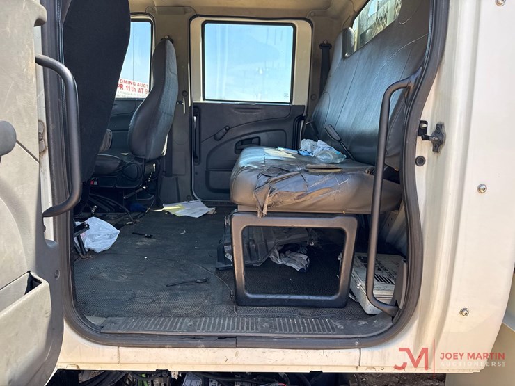 2008-international-workstar-7300-image-27