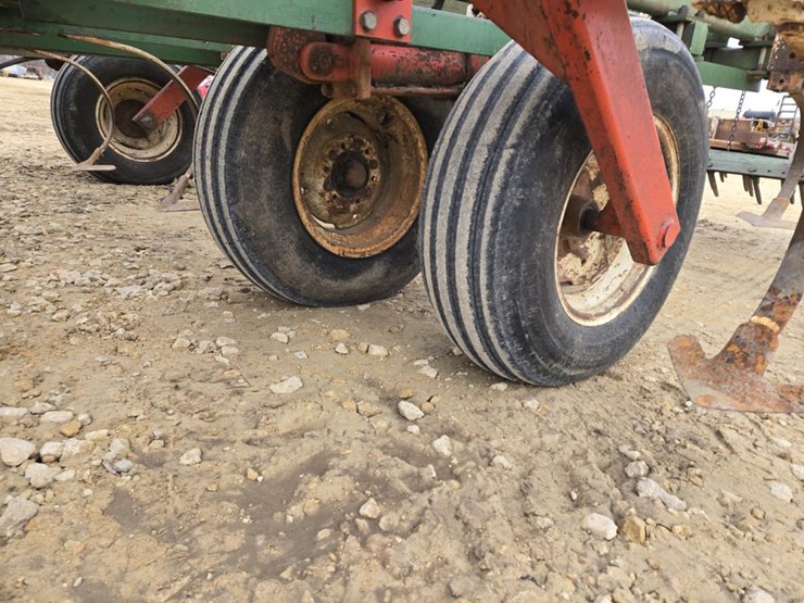 #85-•-glencoe-24'-soil-finisher-image-8