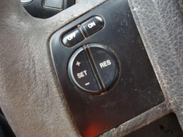 2010-ford-f250-xlt-image-23