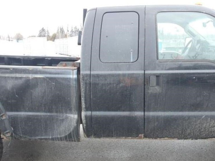 2010-ford-f250-xlt-image-59