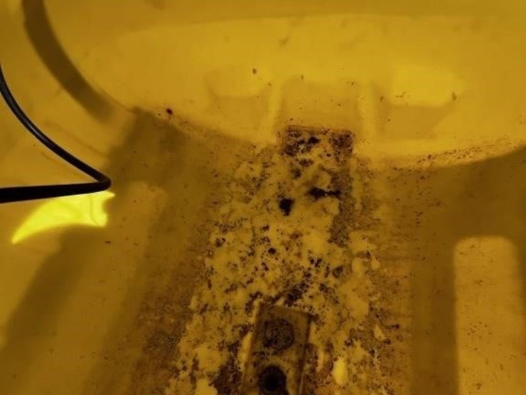 john-deere-24-image-9