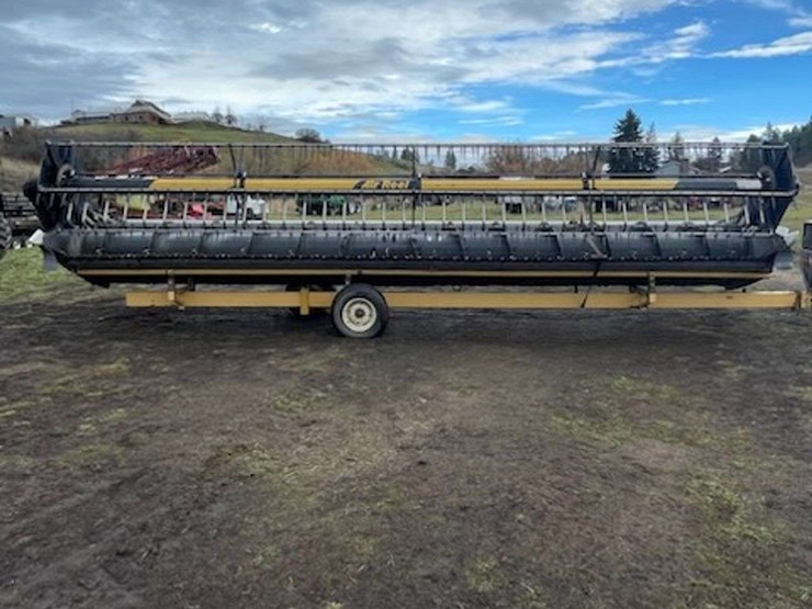 2005-gleaner-r75-image-23