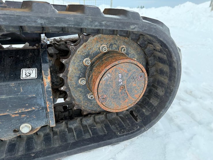 caterpillar-302.7d-cr-image-11