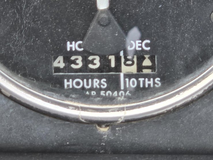 john-deere-3010-image-10