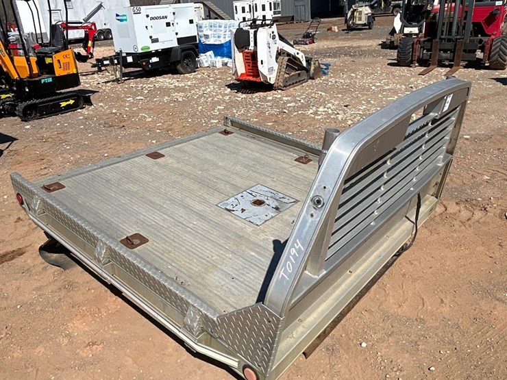 hillsboro-81in-x-7ft-aluminum-truck-flatbed-body-image-2