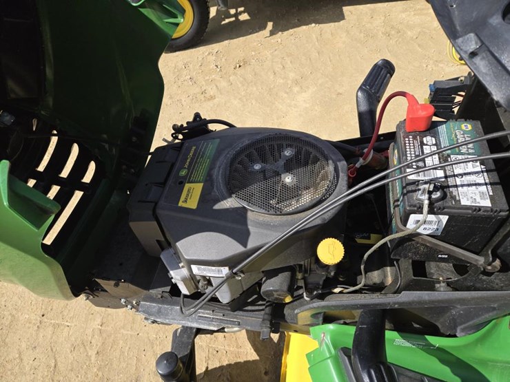 john-deere-x300-image-11