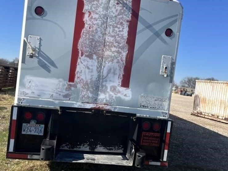 l2---1989-mickey-beverage-trailer-image-4