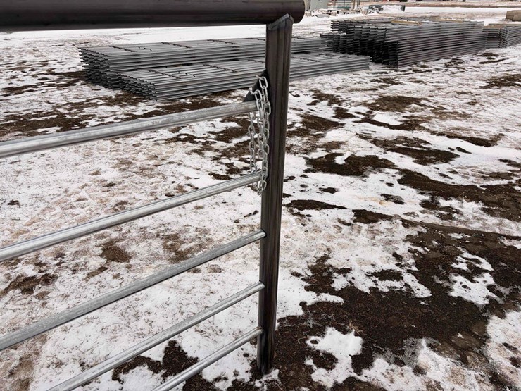 free-standing-panel-image-6