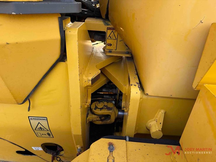 2006-volvo-g946-image-20