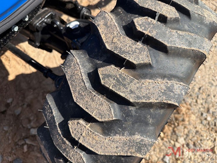 new-holland-workmaster-35-image-6