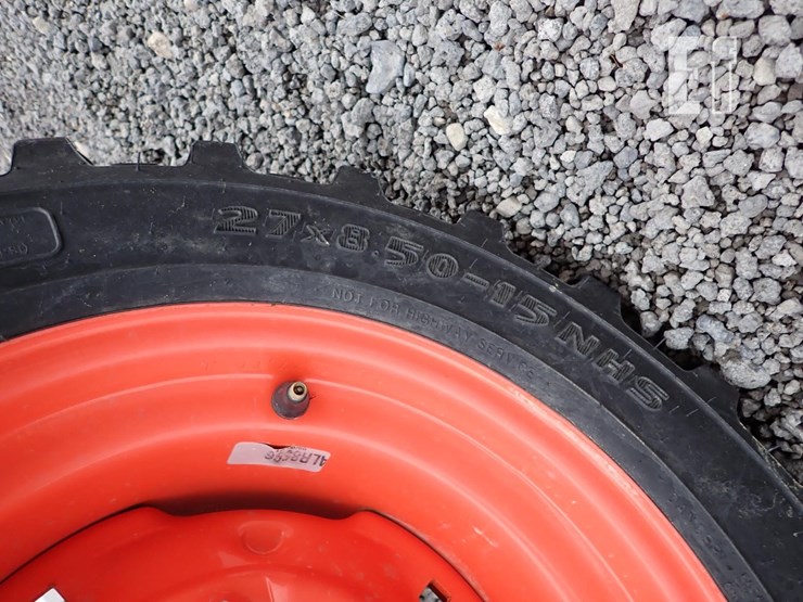 2021-kubota-l2501d-image-5