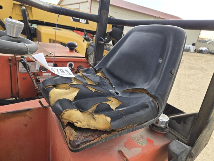 #479-•-moffit-monty-piggy-back-fork-lift-image-11