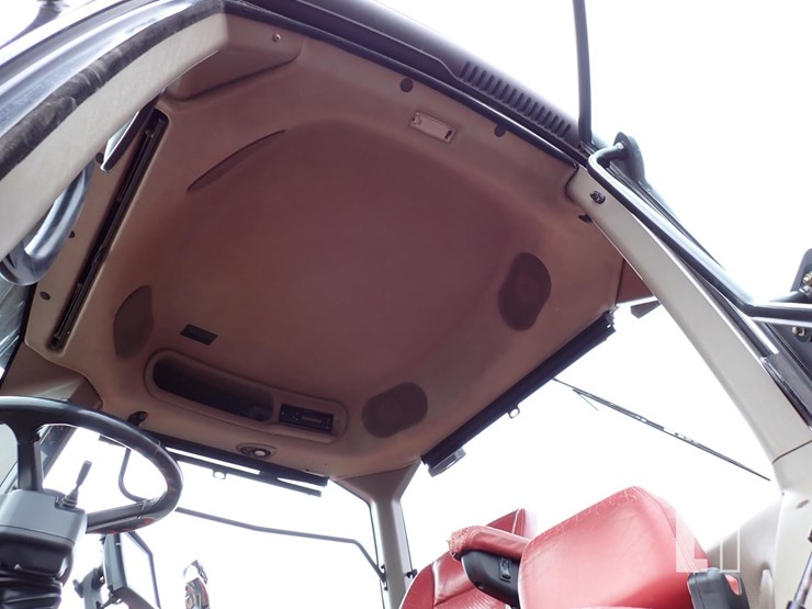 case-ih-magnum-290-image-18