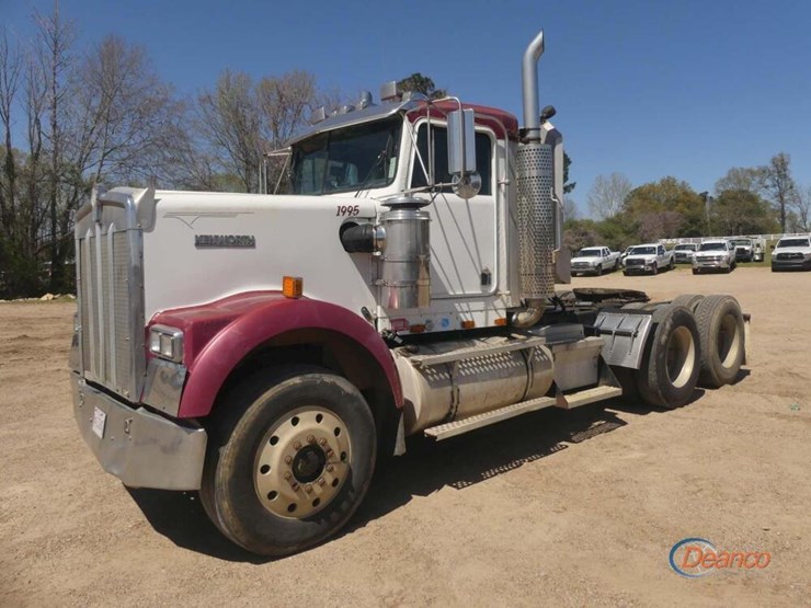 1995-kenworth-w900b-image-22