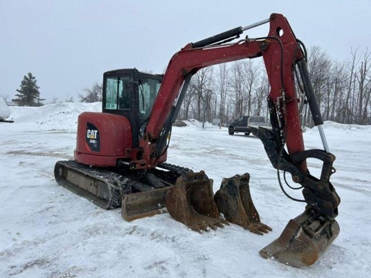 2016-caterpillar-305e-cr-image-3