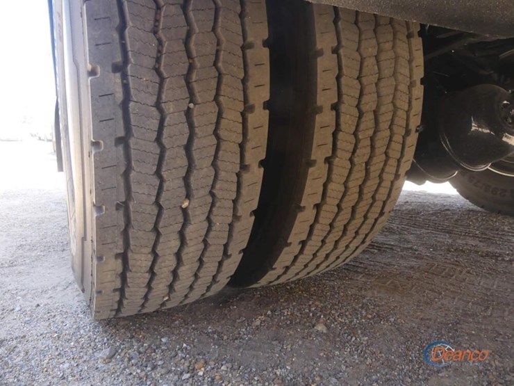 2026-kenworth-t280-image-9