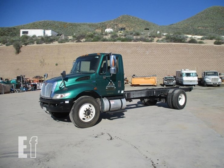 2013-international-durastar-4300-image-1