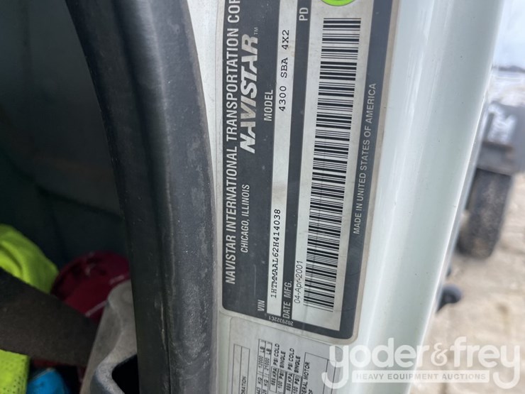 2002-international-durastar-4300-image-46