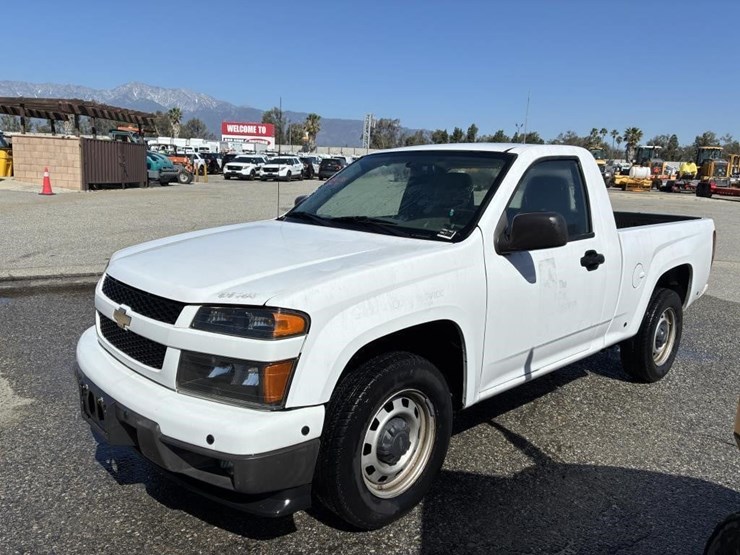 2011-chevrolet-colorado-image-1