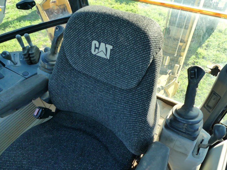 2007-caterpillar-420e-image-17