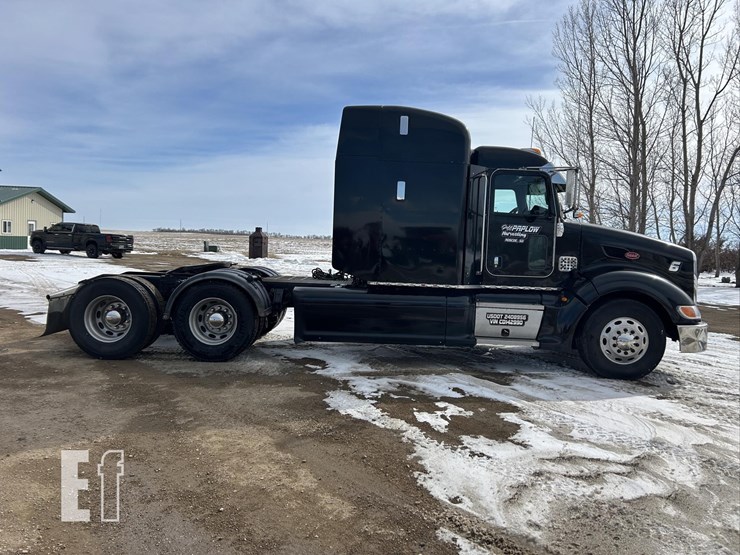 2012-peterbilt-386-image-4