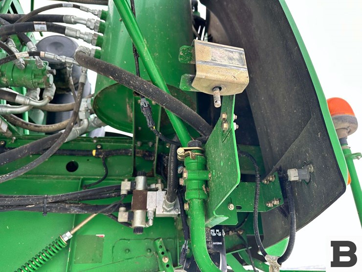 2011-john-deere-9870-sts-image-110