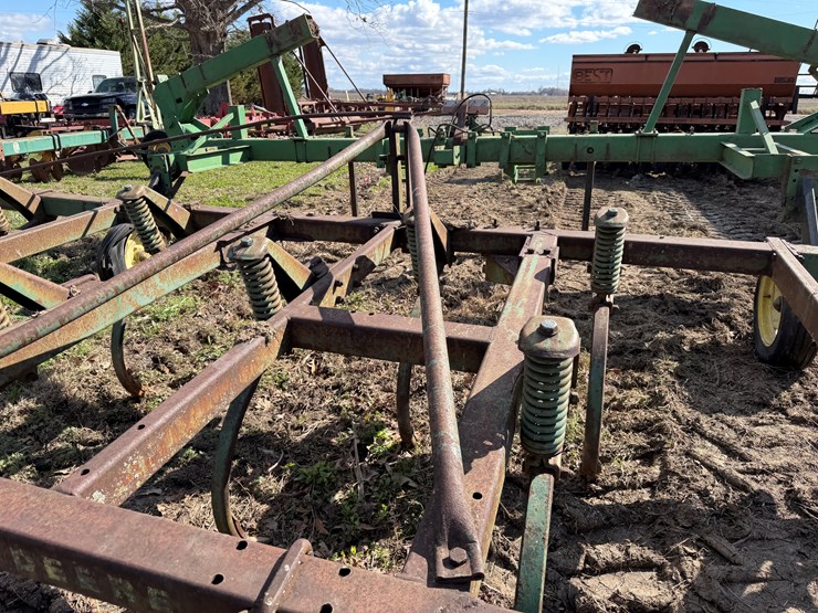 john-deere-1600-image-29