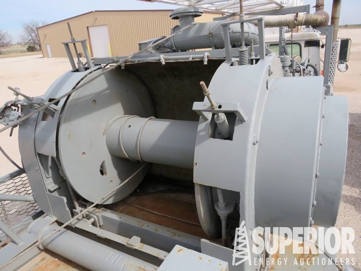 international-f2574-image-7