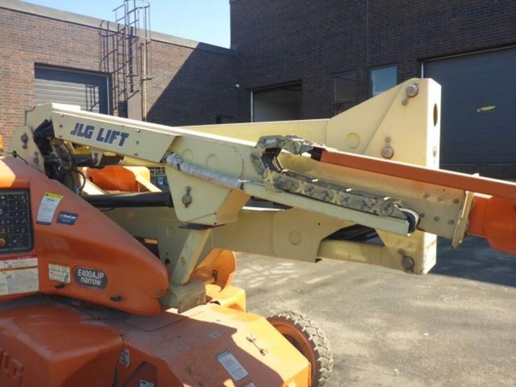 2008-jlg-e400ajpn-image-28