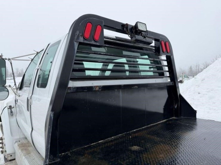 2009-ford-f650-xlt-image-24