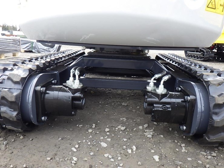 2026-sdlanch-me20-hydraulic-excavator-image-16