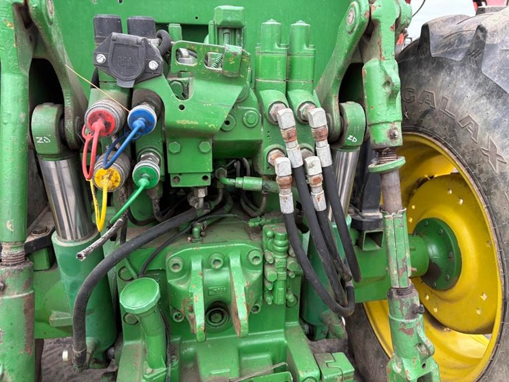 john-deere-6200-image-10