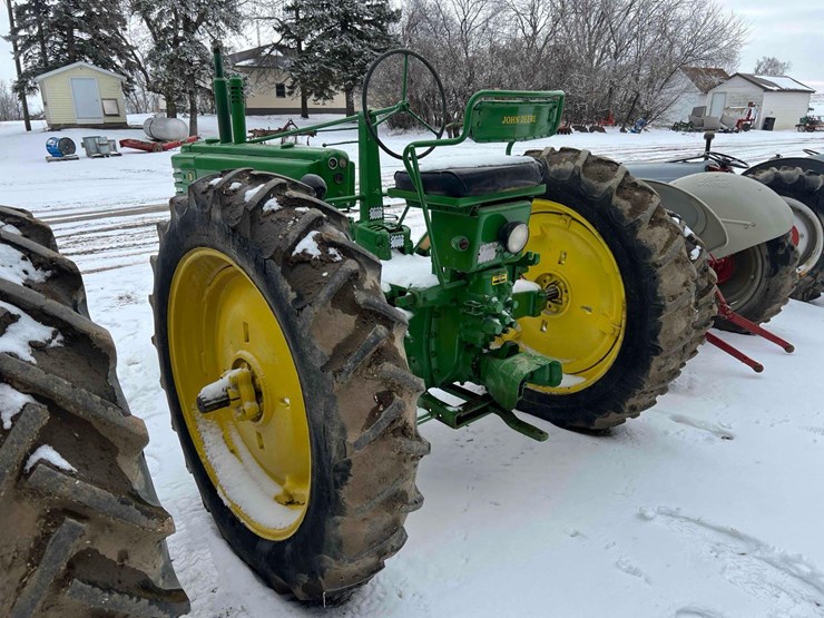 john-deere-b-image-17