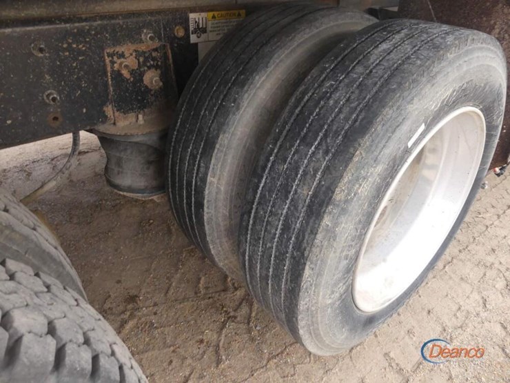 2019-international-hx615-image-9