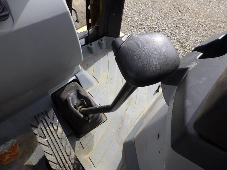 2014-caterpillar-430f-it-image-43