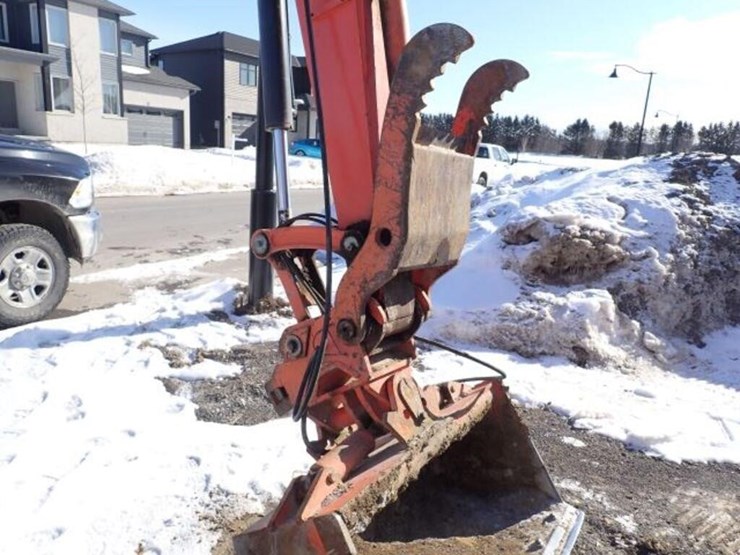 2021-kubota-kx080-4-image-38