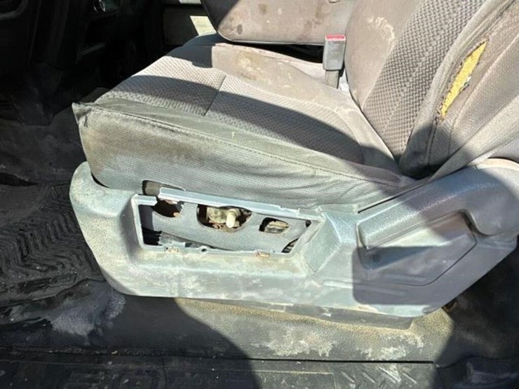 2012-ford-f150-image-22