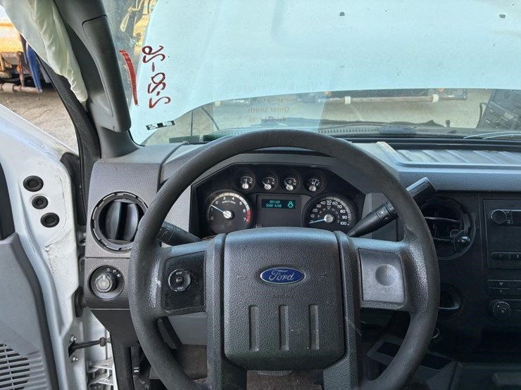 2015-ford-f250-image-14
