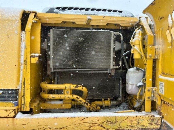 2000-kobelco-sk210-lc-image-33