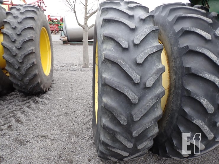 john-deere-4630-image-8