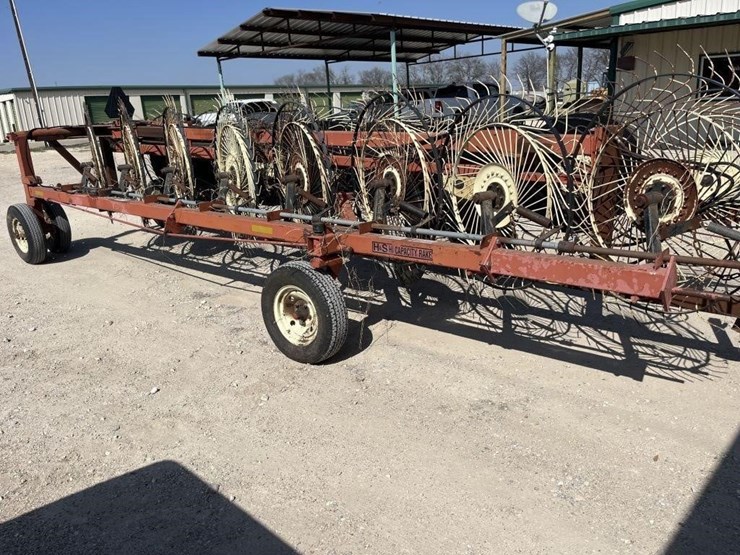 l2---h&s-high-capactity-16-wheel-rake-image-2