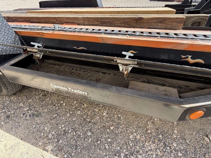 2021-custom-trailer-image-10