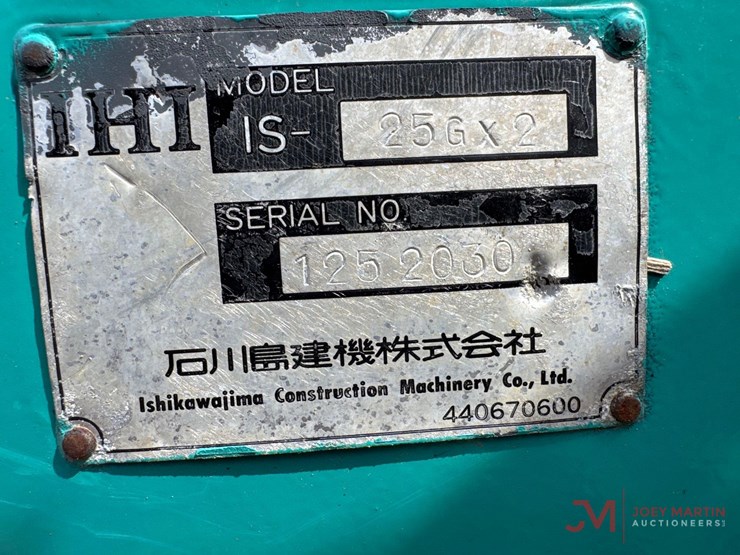 ihi-25gx2-mini-excavator-image-21