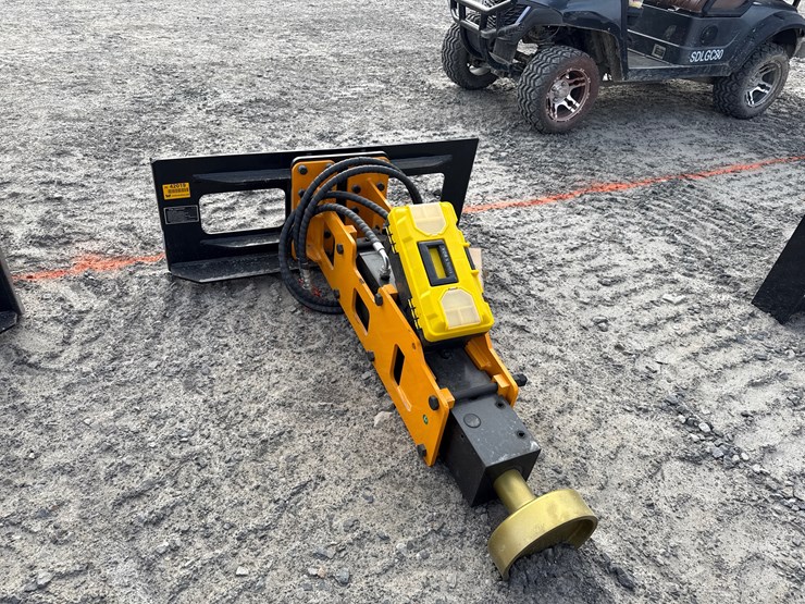 #2079-•-unused-giyi-d680-skid-steer-pile-hammer-dzc680251329-inv#-42019-image-4