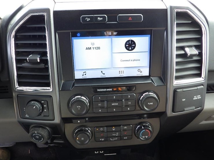 2016-ford-f150-image-32