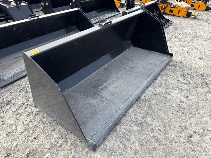 #2093-•-unused-84"-skid-steer-snow/litter-bucket-inv#-42347-image-3