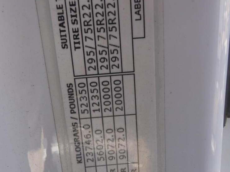 2017-peterbilt-567-image-20